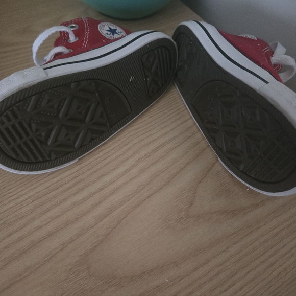 Converse Allstar Classics Sz 6 Toddler - Picture 3 of 3